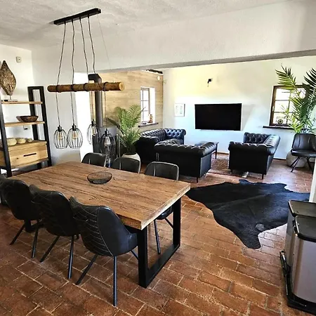 Crogo Avena Villa