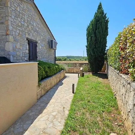 Villa Crogo Avena Barat (Porec)