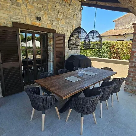 Villa Crogo Avena